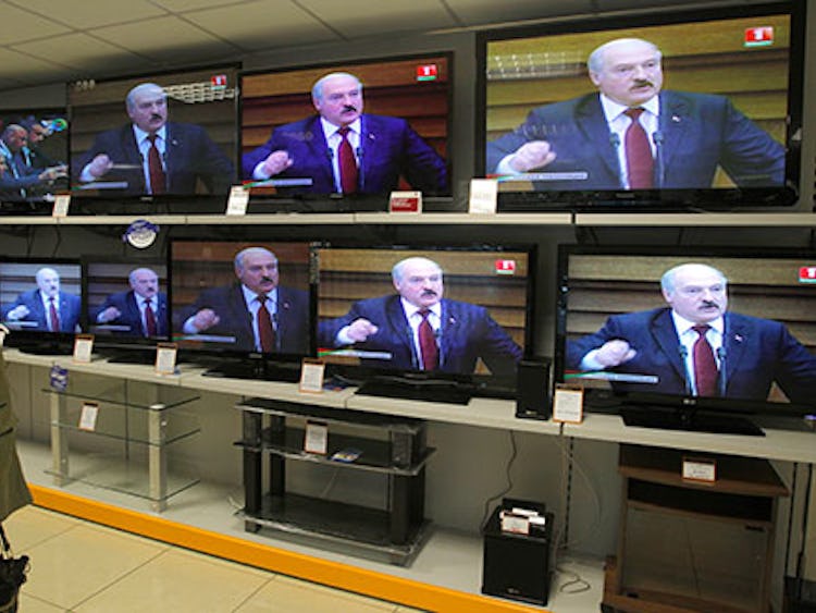 Kritiker ser ishockey-VM i Vitryssland som en ångande orgie i propaganda för diktatorn Aleksandr Lukasjenko. Foto: Sergei Grits