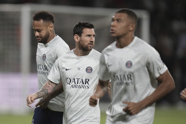 Bild på PSG:s fixstjärnor Neymar, Lionel Messi, och Kylian Mbappé.