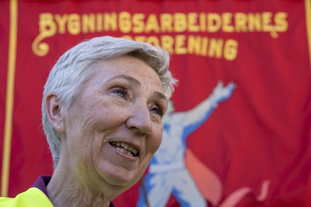 Norska LO-medlemmar får reallöneökningar efter strejk, glad Peggy Hessen Følsvik.