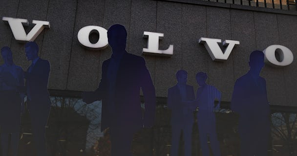 Volvo varslar runt 1600 anställda i Sverige