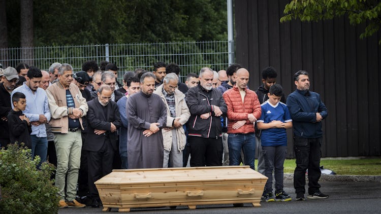 Ulricehamn. 14-årige Muhammad Yaqob dog i en arbetsplatsolycka utanför Marbäck i Ulricehamns kommun förra veckan. På tisdagen begravdes han.