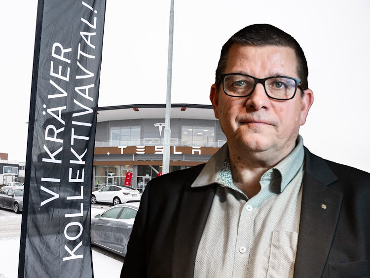 Delad bild. Veli-Pekka Säikkäla, avtalssekreterare på IF Metall och en Teslaverkstad.