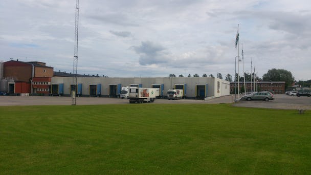 Arla flyttar mjölkproduktionen till Kallhäll norr om Stockholm. Däremot blir distributionsverksamheten kvar i Sundsvall.