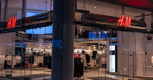 H&M, butik, butiksanställd