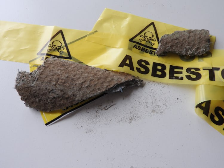 Varning för asbest