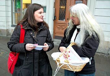 Mikaela Valtersson och Margareta Boman