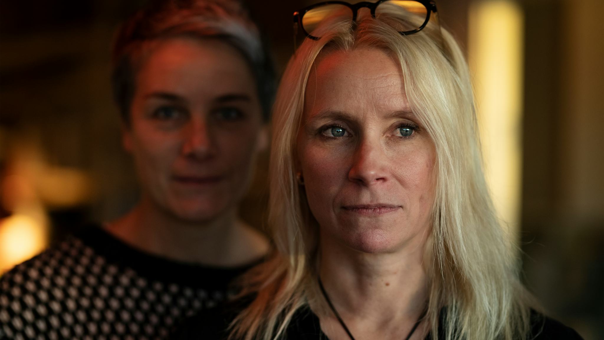 Jessica Eriksson med Fanny Ambjörnsson.