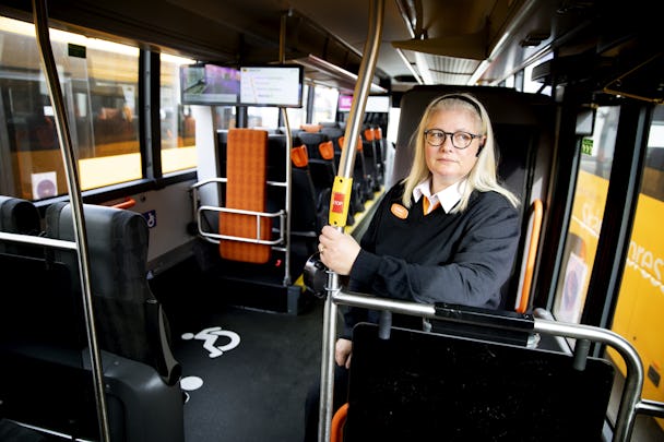 Kerstin Jakobsen, bussförare.