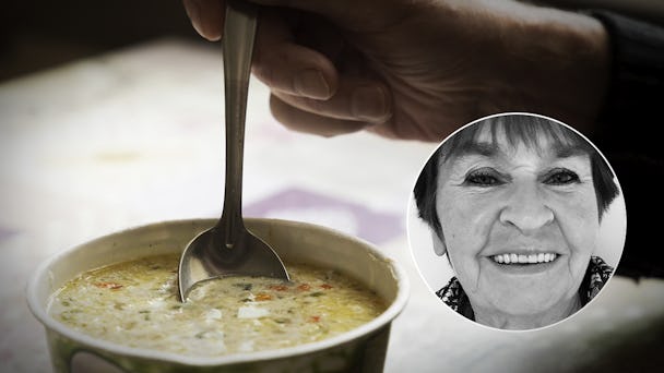 Tråkig soppa som äldre person äter. Lena Olsson vill se mer högljudda protester.