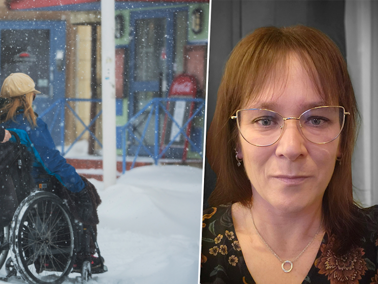 En kvinna i rullstol och Kommunals huvudskyddsombud Marita Eriksson Nilsson.