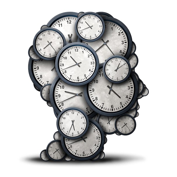 En mänsklig siluett av ett huvud består av flera analoga klockor som visar olika tider, mot en vit bakgrund.