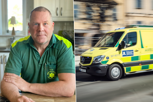 Lars Svärd i en grön ambulanströja sitter vid ett bord; bredvid honom kör en ambulans på gatan.