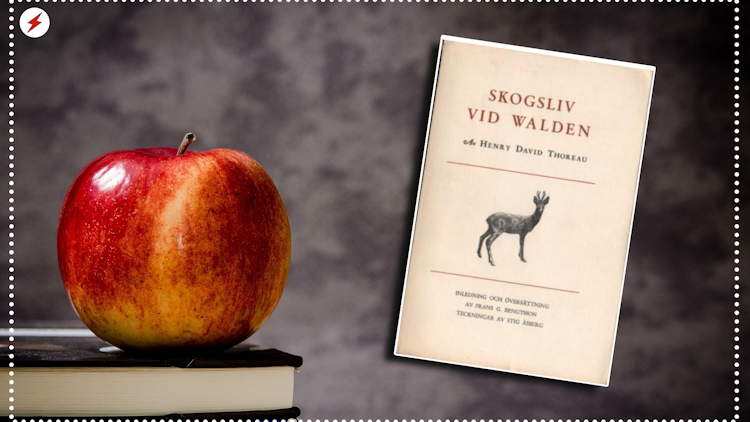 En bok och ett äpple invid omslaget till boken Skogsliv vid Walden, föreställande ett tecknat hjortdjur mot en beige bakgrund.