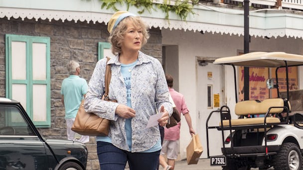 Meryl Streeps karaktär Ellen Martin på en gata i en stad